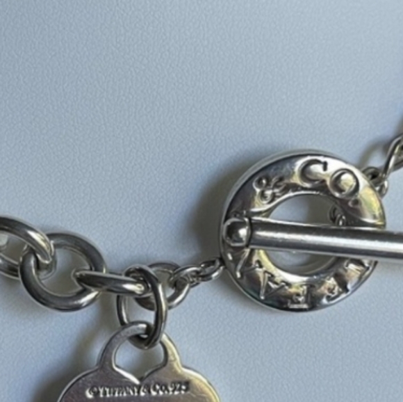 💎HP💎Tiffany & Co Toggle Necklace💎 - Picture 9 of 10
